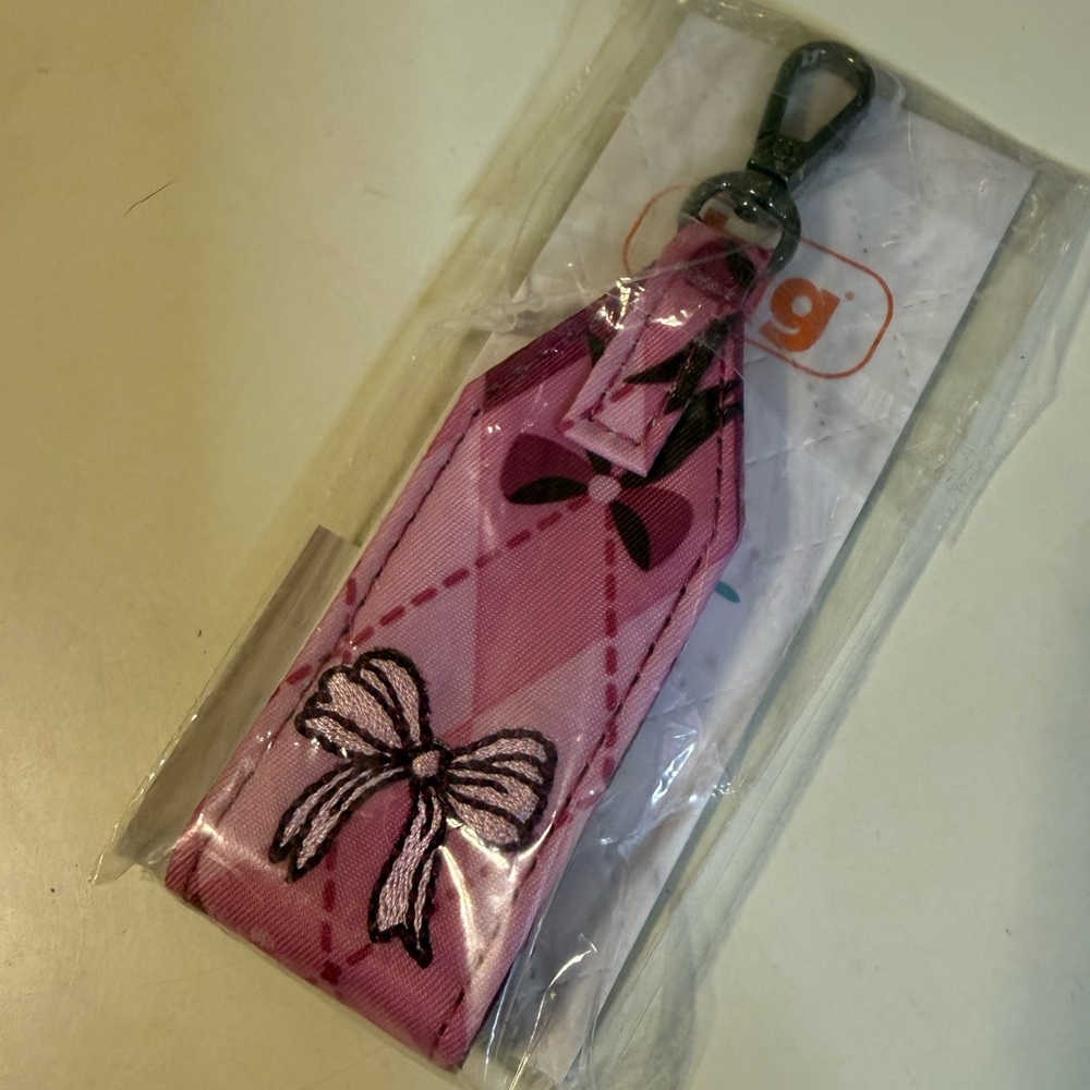 New. Lug. Oversized puller. Bow pink.